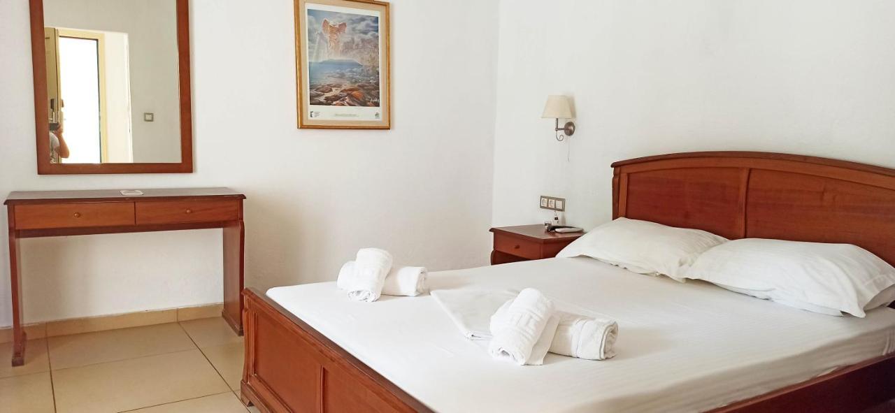 Esperides Hotel Glykadi Oda fotoğraf
