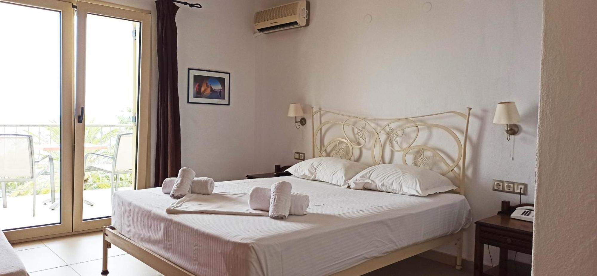 Esperides Hotel Glykadi Oda fotoğraf
